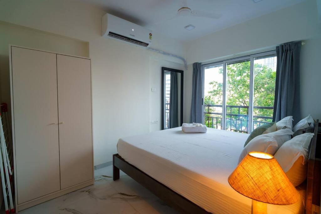 Luna 1bhk Bandra W By The Company Apartament Bombaj